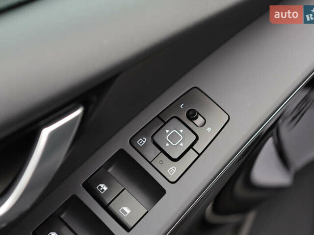 Черный Киа Niro, объемом двигателя 0 л и пробегом 28 тыс. км за 24300 $, фото 60 на Automoto.ua