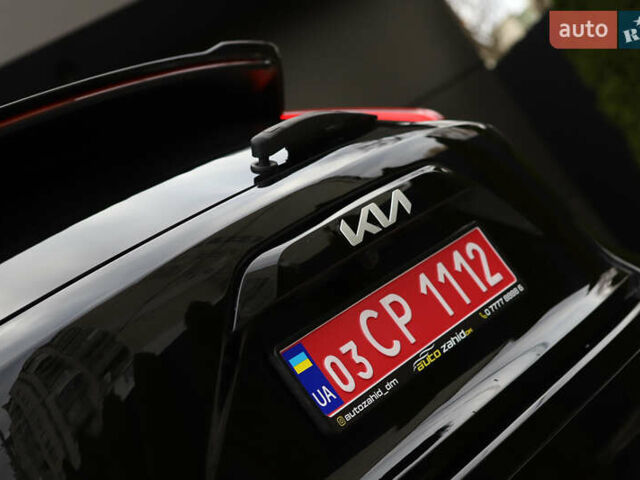 Черный Киа Niro, объемом двигателя 0 л и пробегом 28 тыс. км за 24300 $, фото 37 на Automoto.ua