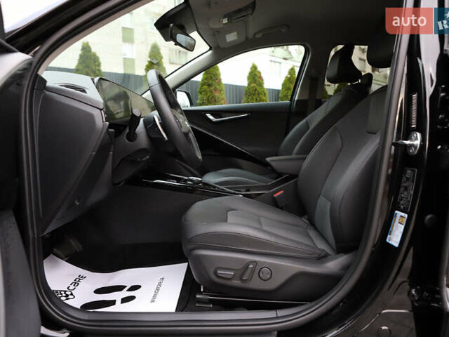 Черный Киа Niro, объемом двигателя 0 л и пробегом 28 тыс. км за 24300 $, фото 49 на Automoto.ua