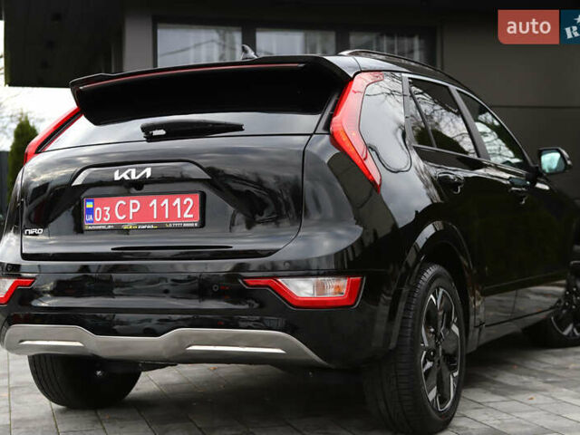 Черный Киа Niro, объемом двигателя 0 л и пробегом 28 тыс. км за 24300 $, фото 5 на Automoto.ua