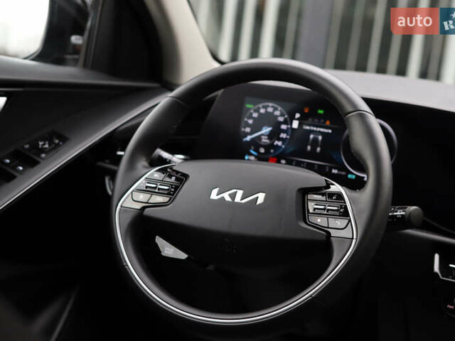 Черный Киа Niro, объемом двигателя 0 л и пробегом 28 тыс. км за 24300 $, фото 83 на Automoto.ua