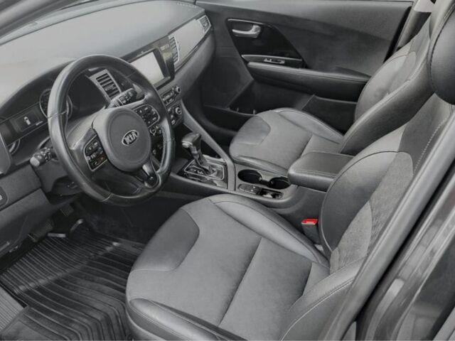 Коричневый Киа Niro, объемом двигателя 1.6 л и пробегом 96 тыс. км за 10400 $, фото 7 на Automoto.ua