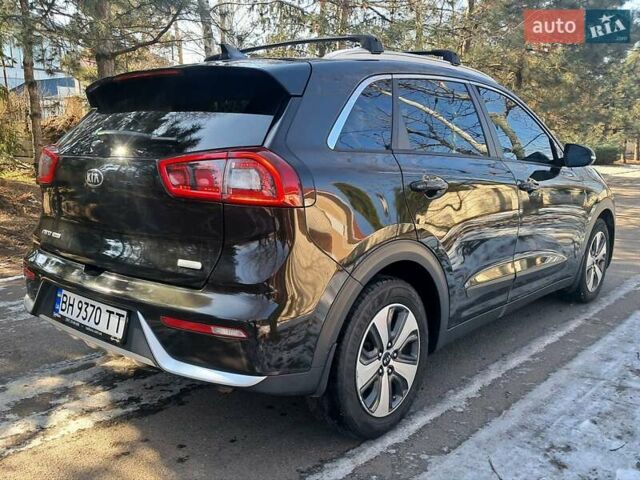 Коричневый Киа Niro, объемом двигателя 1.58 л и пробегом 87 тыс. км за 15700 $, фото 7 на Automoto.ua