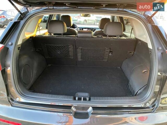 Коричневий Кіа Niro, об'ємом двигуна 1.58 л та пробігом 150 тис. км за 16500 $, фото 17 на Automoto.ua