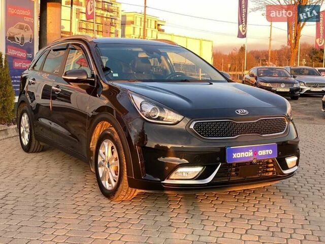 Коричневий Кіа Niro, об'ємом двигуна 1.58 л та пробігом 150 тис. км за 16500 $, фото 3 на Automoto.ua