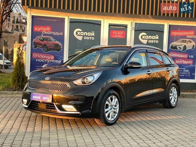 Коричневий Кіа Niro, об'ємом двигуна 1.58 л та пробігом 150 тис. км за 16500 $, фото 1 на Automoto.ua