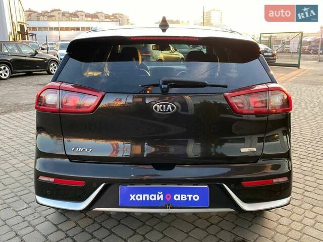 Коричневий Кіа Niro, об'ємом двигуна 1.58 л та пробігом 150 тис. км за 16500 $, фото 6 на Automoto.ua