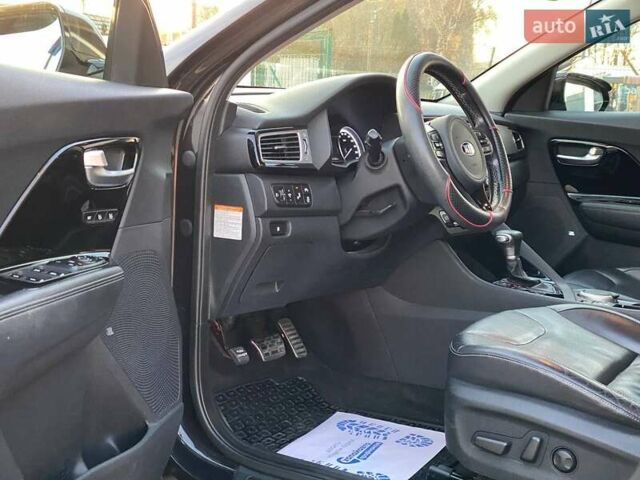Коричневий Кіа Niro, об'ємом двигуна 1.58 л та пробігом 150 тис. км за 16500 $, фото 9 на Automoto.ua