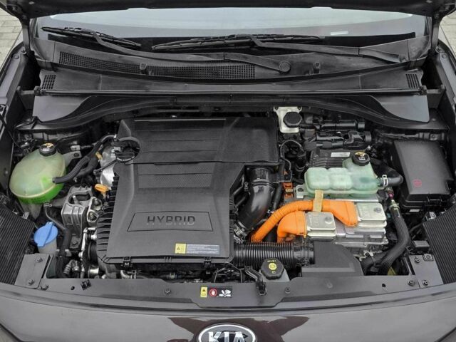 Коричневий Кіа Niro, об'ємом двигуна 0 л та пробігом 96 тис. км за 9200 $, фото 11 на Automoto.ua
