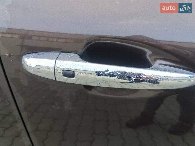 Коричневый Киа Niro, объемом двигателя 0 л и пробегом 118 тыс. км за 18200 $, фото 26 на Automoto.ua