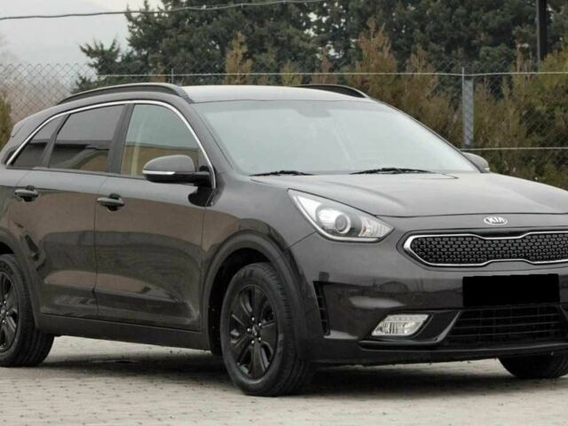 Коричневый Киа Niro, объемом двигателя 1.6 л и пробегом 89 тыс. км за 11800 $, фото 1 на Automoto.ua