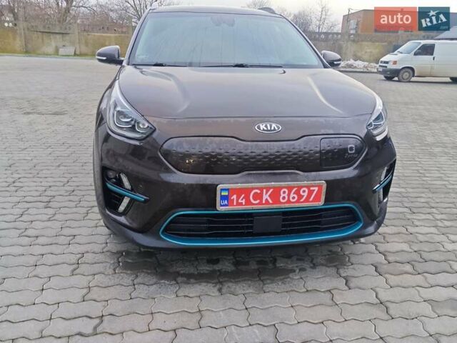 Коричневый Киа Niro, объемом двигателя 0 л и пробегом 118 тыс. км за 18200 $, фото 15 на Automoto.ua