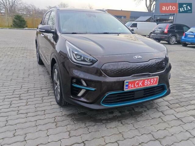 Коричневый Киа Niro, объемом двигателя 0 л и пробегом 118 тыс. км за 18200 $, фото 14 на Automoto.ua
