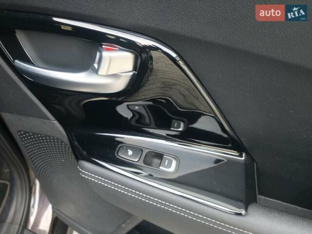 Коричневый Киа Niro, объемом двигателя 0 л и пробегом 118 тыс. км за 18200 $, фото 45 на Automoto.ua