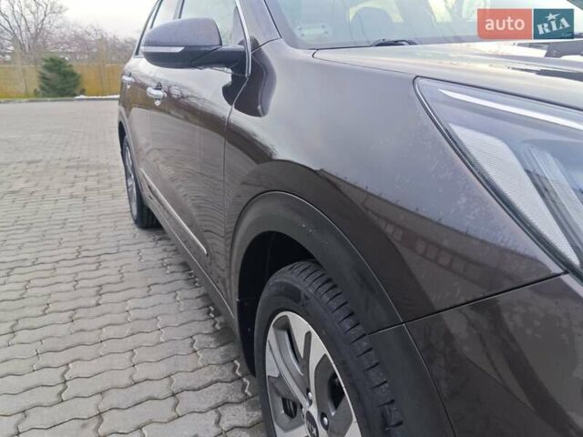 Коричневый Киа Niro, объемом двигателя 0 л и пробегом 118 тыс. км за 18200 $, фото 24 на Automoto.ua