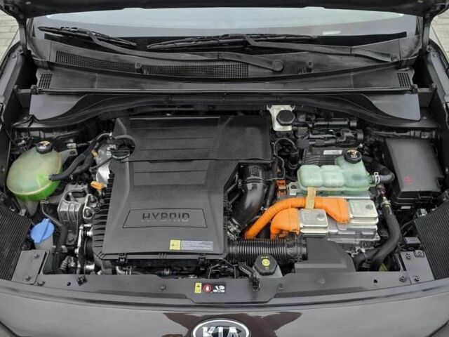 Коричневый Киа Niro, объемом двигателя 1.6 л и пробегом 89 тыс. км за 11800 $, фото 11 на Automoto.ua