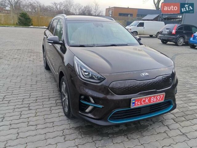 Коричневый Киа Niro, объемом двигателя 0 л и пробегом 118 тыс. км за 18200 $, фото 13 на Automoto.ua