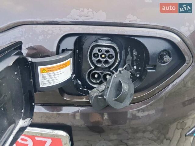Коричневый Киа Niro, объемом двигателя 0 л и пробегом 118 тыс. км за 18200 $, фото 18 на Automoto.ua