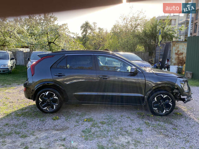 Коричневый Киа Niro, объемом двигателя 0 л и пробегом 25 тыс. км за 12900 $, фото 1 на Automoto.ua