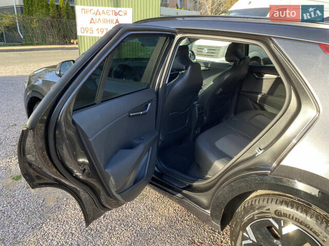 Коричневый Киа Niro, объемом двигателя 0 л и пробегом 25 тыс. км за 12900 $, фото 5 на Automoto.ua