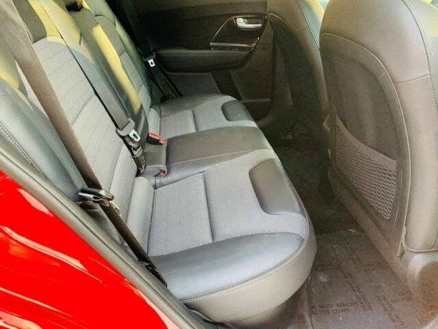 Красный Киа Niro, объемом двигателя 1.6 л и пробегом 168 тыс. км за 13900 $, фото 11 на Automoto.ua