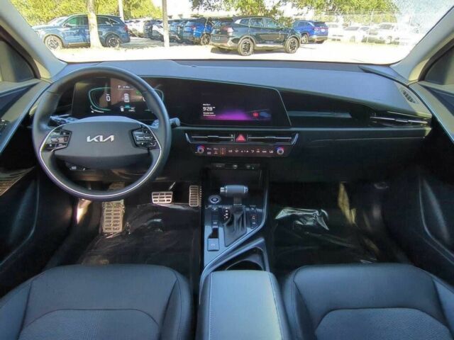 Красный Киа Niro, объемом двигателя 1.6 л и пробегом 18 тыс. км за 21000 $, фото 7 на Automoto.ua