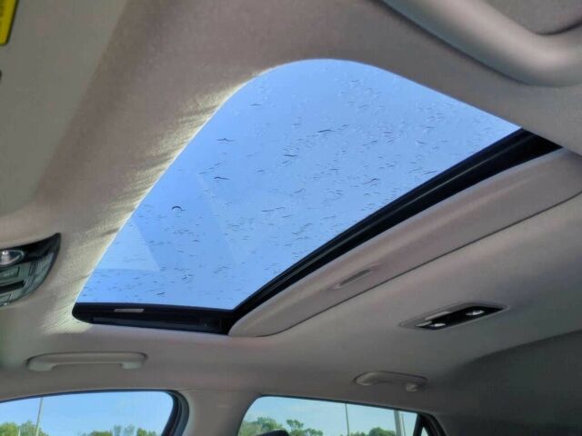 Красный Киа Niro, объемом двигателя 1.6 л и пробегом 18 тыс. км за 21000 $, фото 10 на Automoto.ua