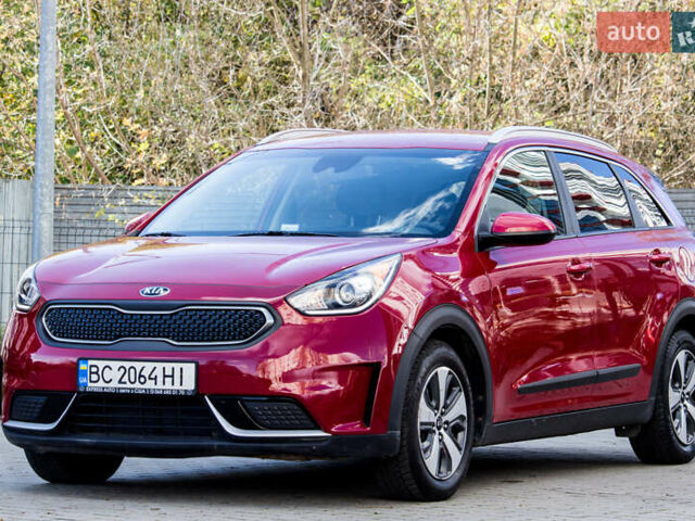 Красный Киа Niro, объемом двигателя 1.58 л и пробегом 56 тыс. км за 14500 $, фото 4 на Automoto.ua