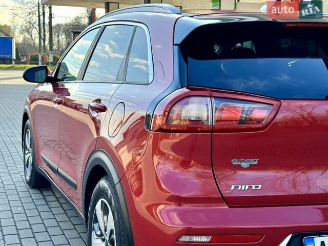 Красный Киа Niro, объемом двигателя 1.59 л и пробегом 115 тыс. км за 16900 $, фото 11 на Automoto.ua