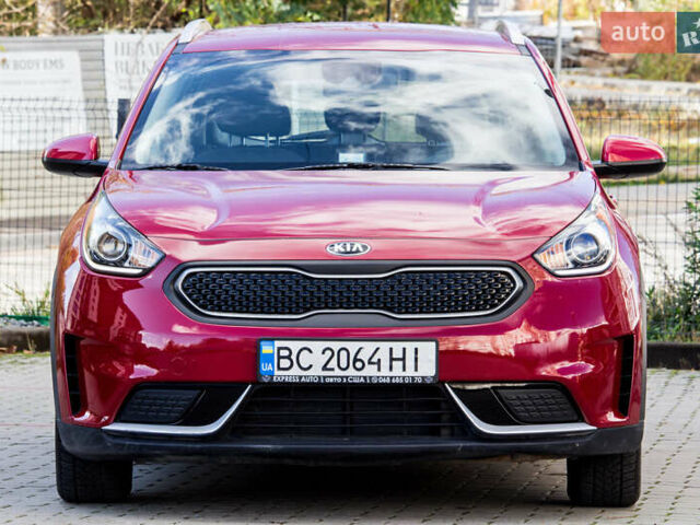 Красный Киа Niro, объемом двигателя 1.58 л и пробегом 56 тыс. км за 14500 $, фото 3 на Automoto.ua