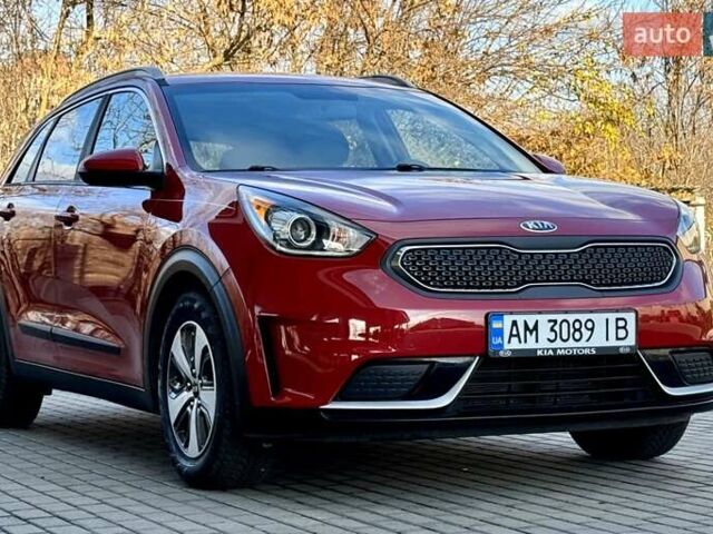 Красный Киа Niro, объемом двигателя 1.59 л и пробегом 115 тыс. км за 16900 $, фото 19 на Automoto.ua
