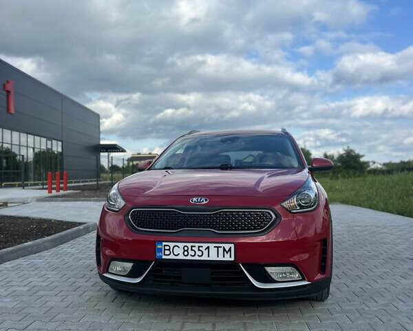 Червоний Кіа Niro, об'ємом двигуна 1.58 л та пробігом 88 тис. км за 14500 $, фото 1 на Automoto.ua