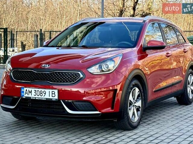 Красный Киа Niro, объемом двигателя 1.59 л и пробегом 115 тыс. км за 16900 $, фото 15 на Automoto.ua