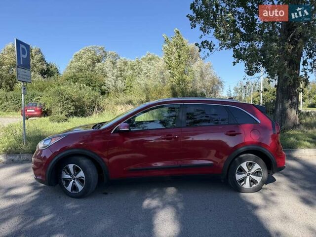 Червоний Кіа Niro, об'ємом двигуна 1.6 л та пробігом 280 тис. км за 10500 $, фото 10 на Automoto.ua