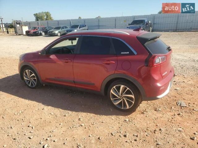 Красный Киа Niro, объемом двигателя 1.58 л и пробегом 166 тыс. км за 2850 $, фото 1 на Automoto.ua