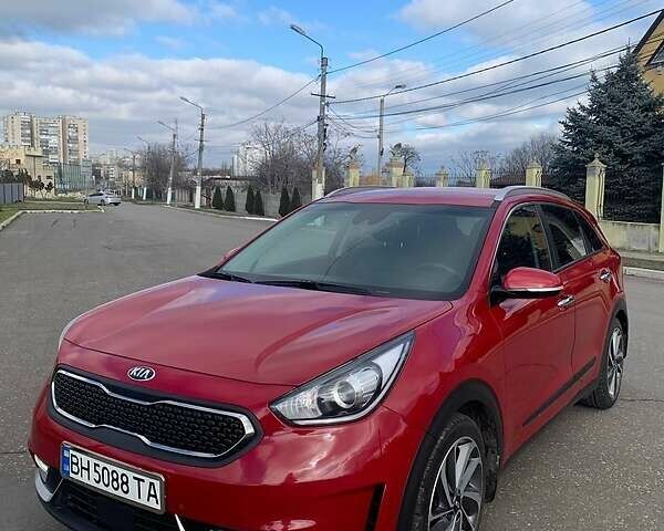 Червоний Кіа Niro, об'ємом двигуна 1.6 л та пробігом 148 тис. км за 19111 $, фото 87 на Automoto.ua