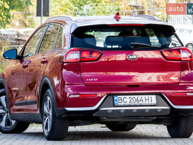 Красный Киа Niro, объемом двигателя 1.58 л и пробегом 56 тыс. км за 14500 $, фото 22 на Automoto.ua
