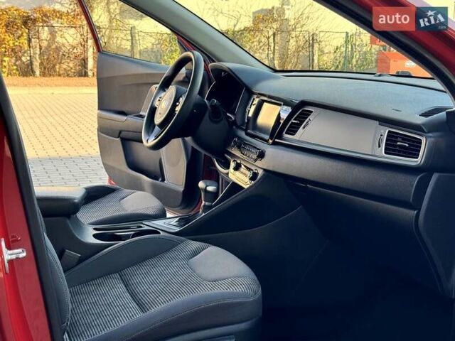 Красный Киа Niro, объемом двигателя 1.59 л и пробегом 115 тыс. км за 16900 $, фото 29 на Automoto.ua