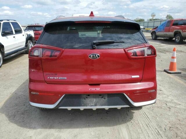 Красный Киа Niro, объемом двигателя 1.6 л и пробегом 75 тыс. км за 3800 $, фото 3 на Automoto.ua