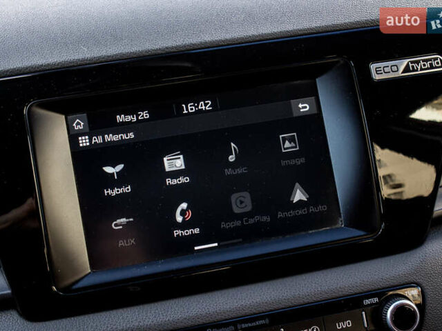 Красный Киа Niro, объемом двигателя 1.58 л и пробегом 56 тыс. км за 14500 $, фото 42 на Automoto.ua