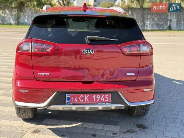 Червоний Кіа Niro, об'ємом двигуна 1.6 л та пробігом 280 тис. км за 10500 $, фото 15 на Automoto.ua