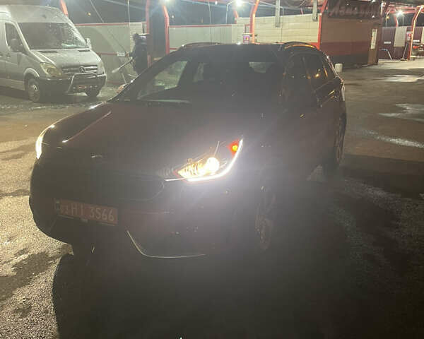 Червоний Кіа Niro, об'ємом двигуна 1.6 л та пробігом 180 тис. км за 12800 $, фото 2 на Automoto.ua