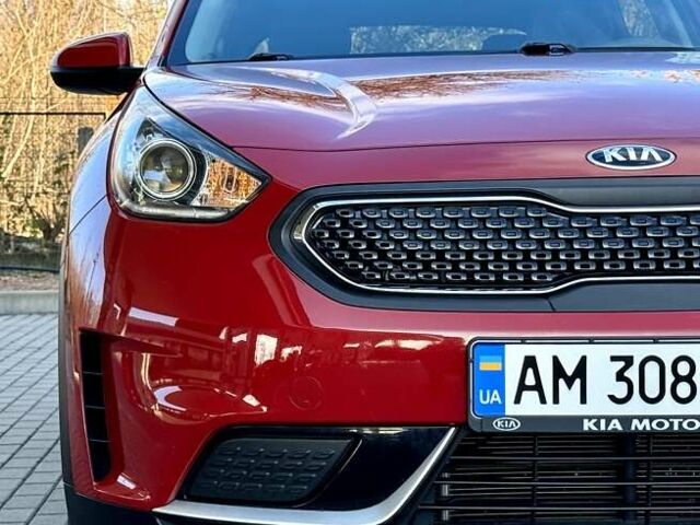 Красный Киа Niro, объемом двигателя 1.59 л и пробегом 115 тыс. км за 16900 $, фото 13 на Automoto.ua