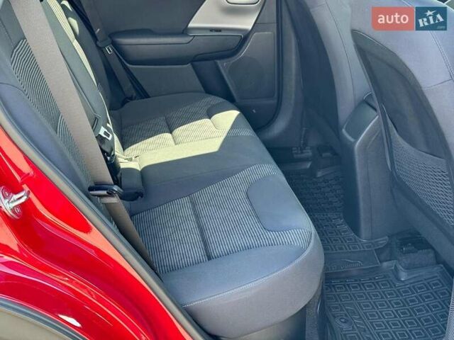Червоний Кіа Niro, об'ємом двигуна 1.6 л та пробігом 82 тис. км за 16590 $, фото 26 на Automoto.ua