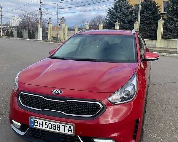 Червоний Кіа Niro, об'ємом двигуна 1.6 л та пробігом 148 тис. км за 19111 $, фото 84 на Automoto.ua