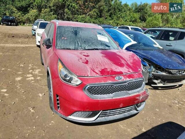 Красный Киа Niro, объемом двигателя 1.58 л и пробегом 76 тыс. км за 11700 $, фото 40 на Automoto.ua