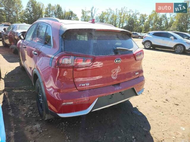 Красный Киа Niro, объемом двигателя 1.58 л и пробегом 76 тыс. км за 11700 $, фото 37 на Automoto.ua