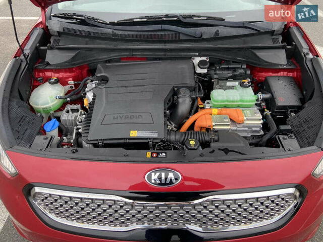 Красный Киа Niro, объемом двигателя 1.58 л и пробегом 119 тыс. км за 17250 $, фото 26 на Automoto.ua