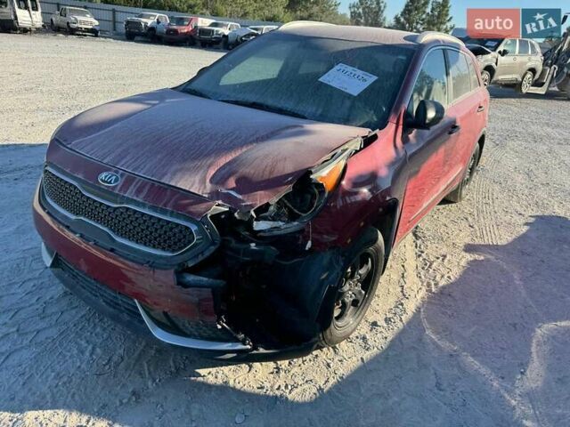 Красный Киа Niro, объемом двигателя 1.58 л и пробегом 76 тыс. км за 11700 $, фото 12 на Automoto.ua