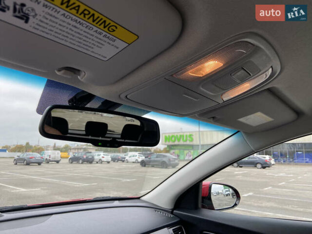 Красный Киа Niro, объемом двигателя 1.58 л и пробегом 119 тыс. км за 17250 $, фото 24 на Automoto.ua